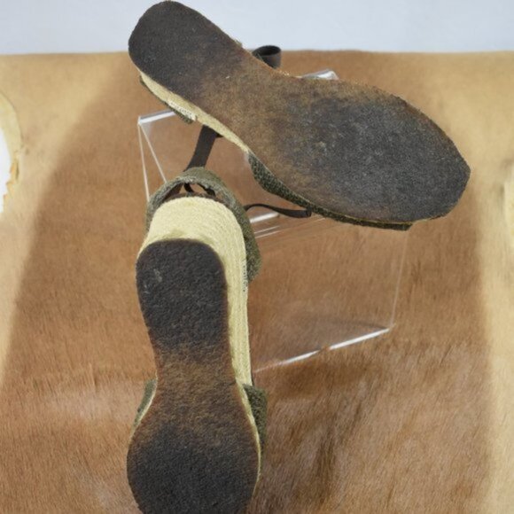 UGG Delmar Olive and Natural Jute Styling Espadrille Wedge, Size 7 - Picture 10 of 10